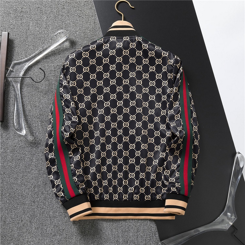 Gucci Men's Outwear 217